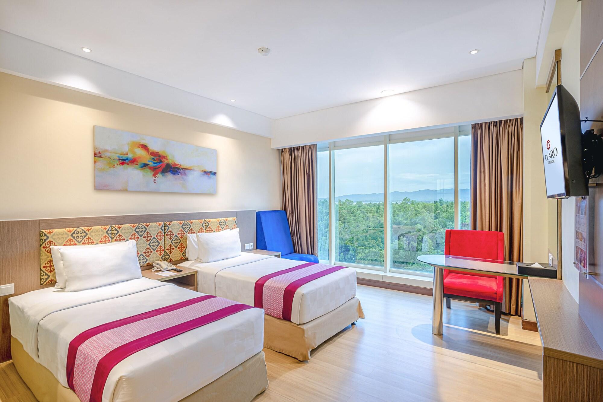 Claro Hotel Kendari Zewnętrze zdjęcie