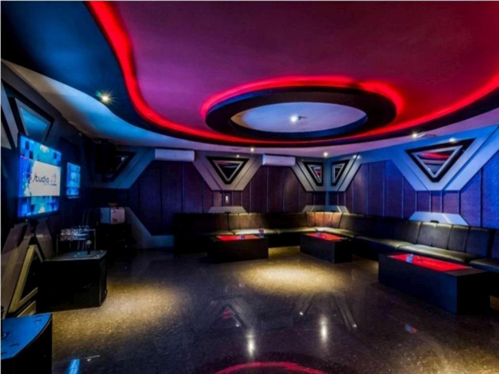 Claro Hotel Kendari Zewnętrze zdjęcie