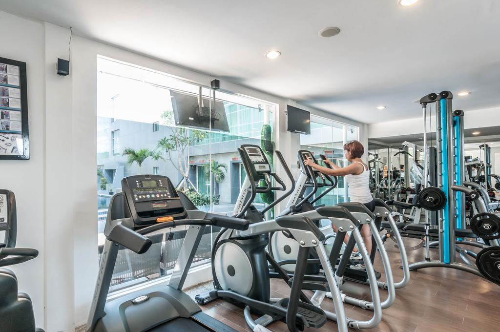 Claro Hotel Kendari Zewnętrze zdjęcie